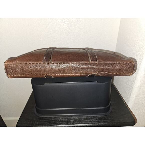 VTG Fossil Brown Leather Bag Briefcase Laptop Messenger READ* 15x12 - Picture 5 of 11